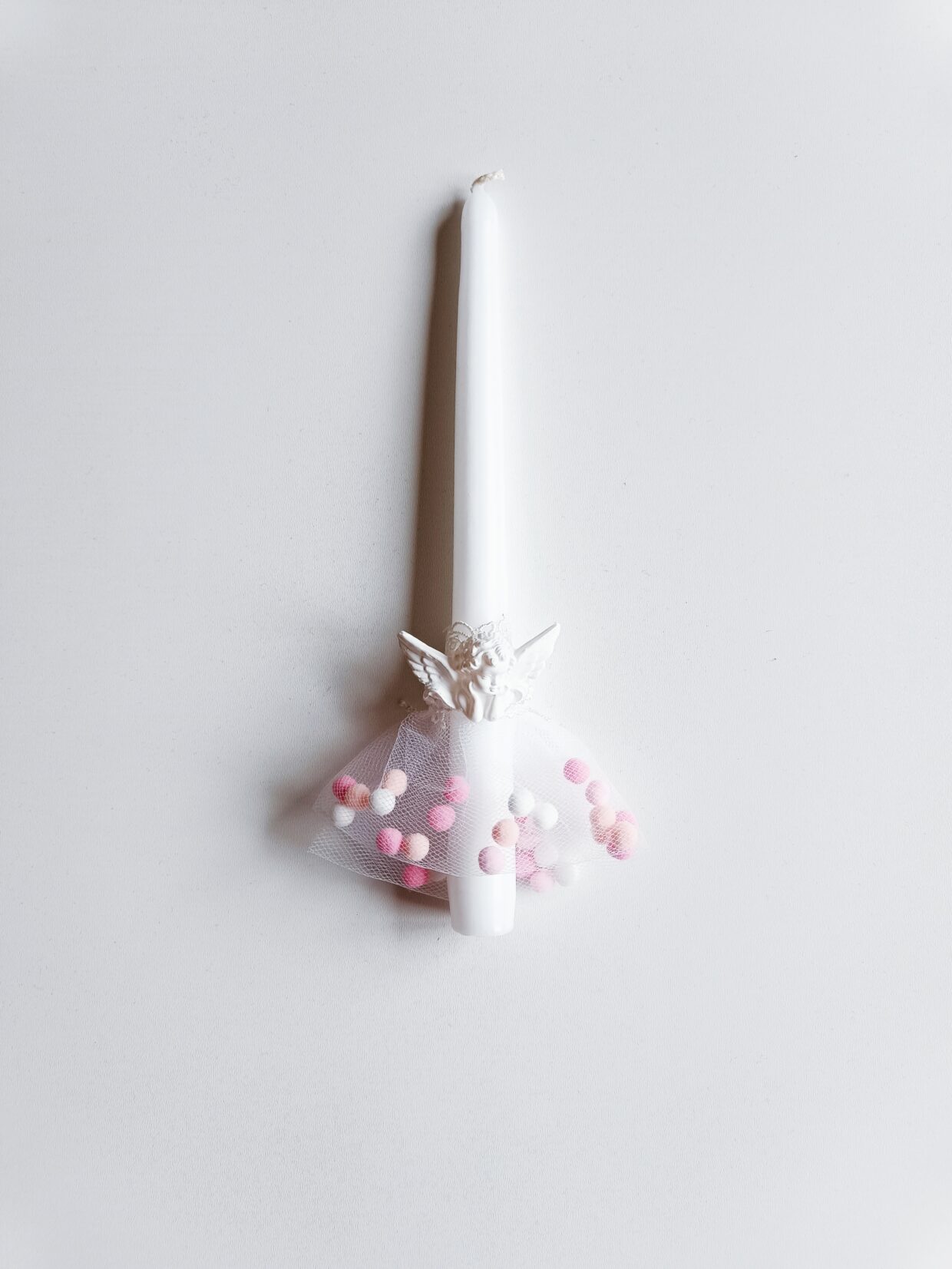 Krištynų komunijos žvakė su baltais ir rožiniais burbuliukais